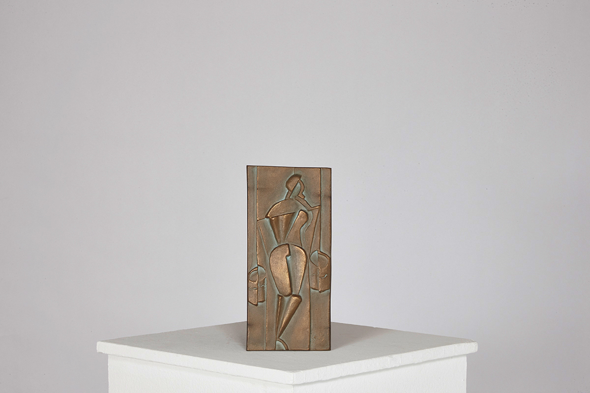 relief_bronze